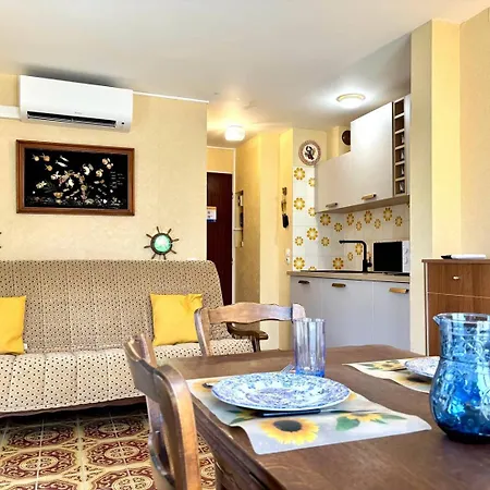 Lal240-033 1 Couchages - Les Maures