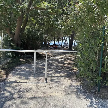 Lal240-033 1 Couchages - Les Maures